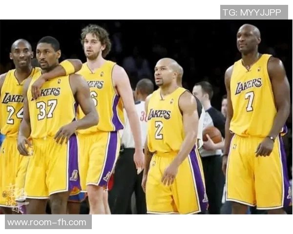 弗莱回忆西决往事:防守奥多姆却被他一句话打击信心 弗莱回忆西决往事:防守奥多姆却被他一句话打击信心